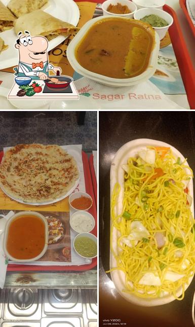Chicken curry at Sagar Ratna