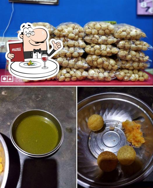 Food at Shawarma spot & Panipuri park