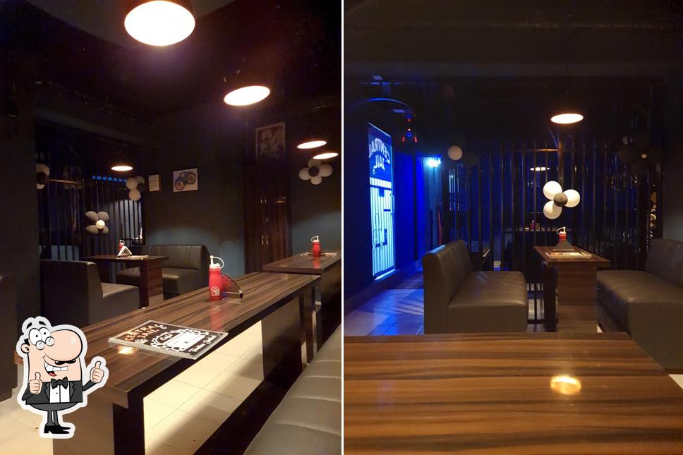 Central jail café and club picture