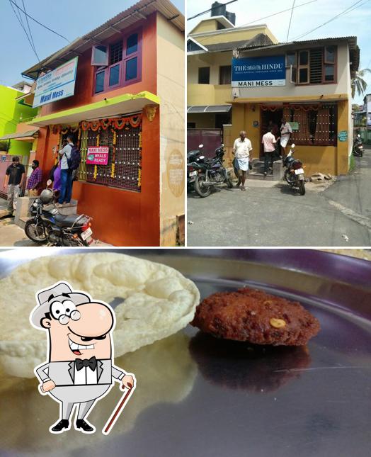 Among various things one can find exterior and food at Mani Mess