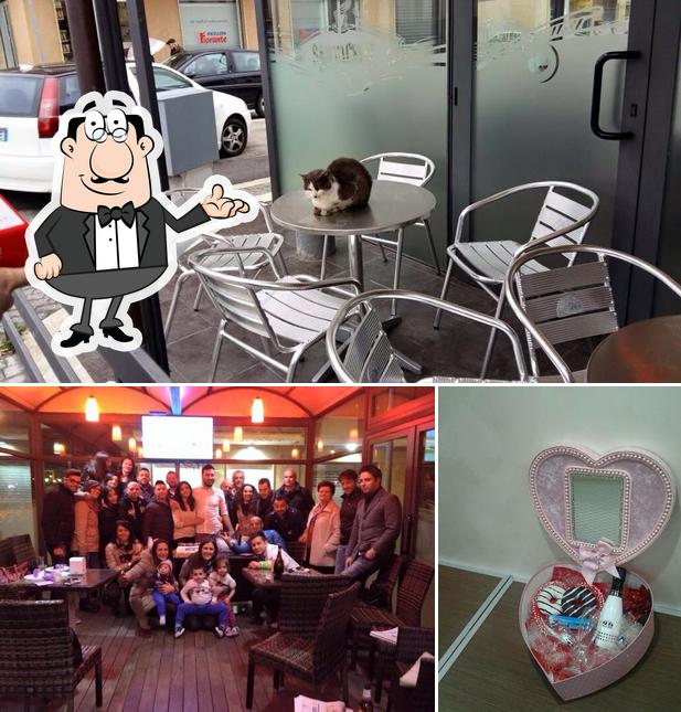 Gli interni di Bar Santacruz