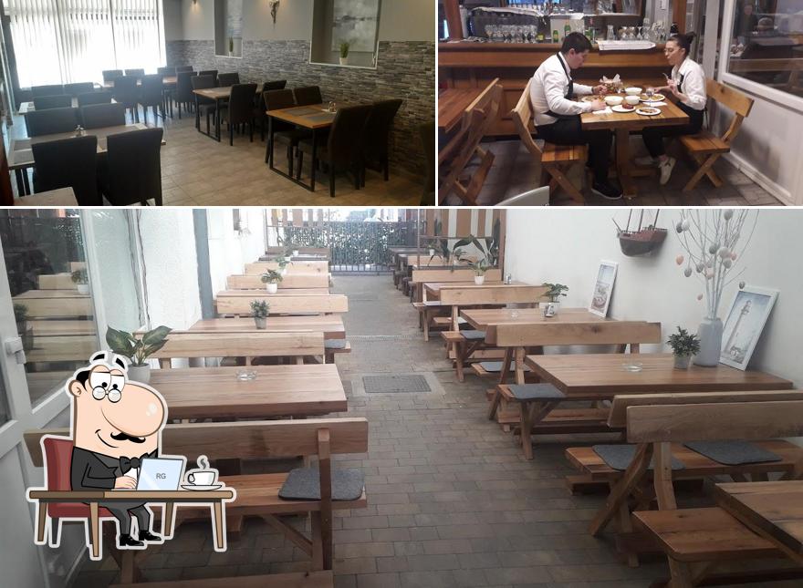 Gli interni di Bijela lađa