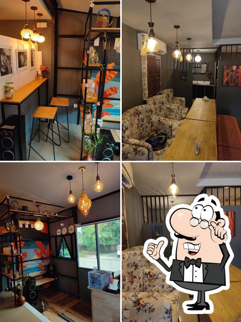 The interior of Rumi Art Cafe