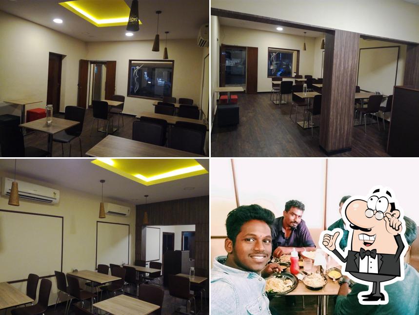 The interior of The Delhi dhaba-veg