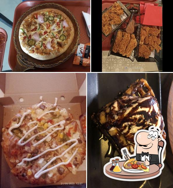 Try out pizza at WRAPCHICK PIZZA