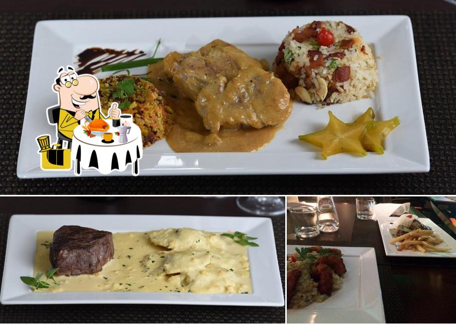 Comida em Restaurante Picasso
