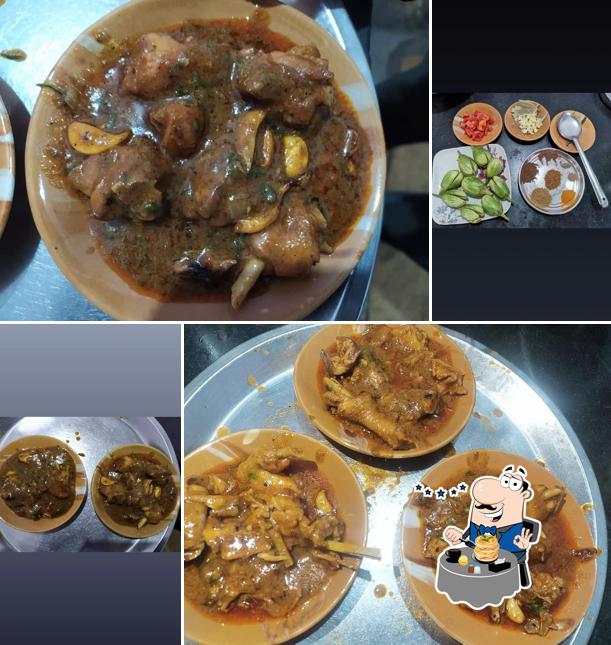 Food at Roshan Saoji Bhojnalay