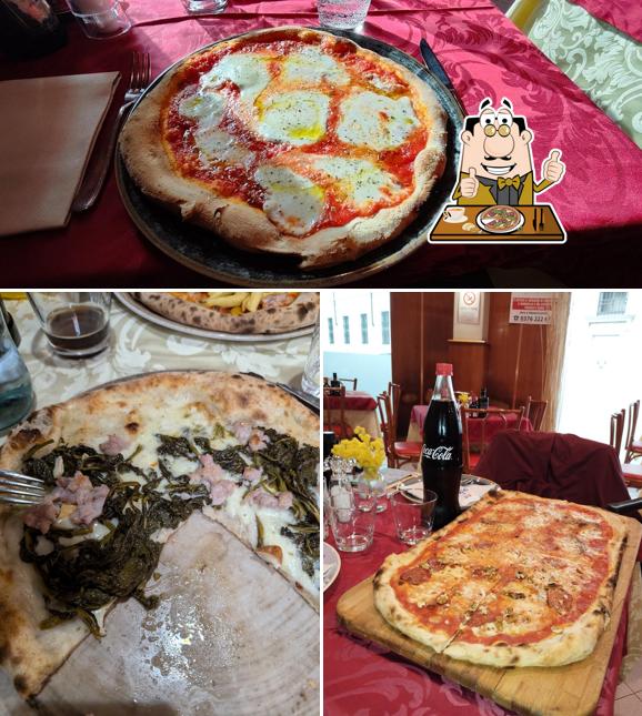 Scegli una pizza a Bella Napoli