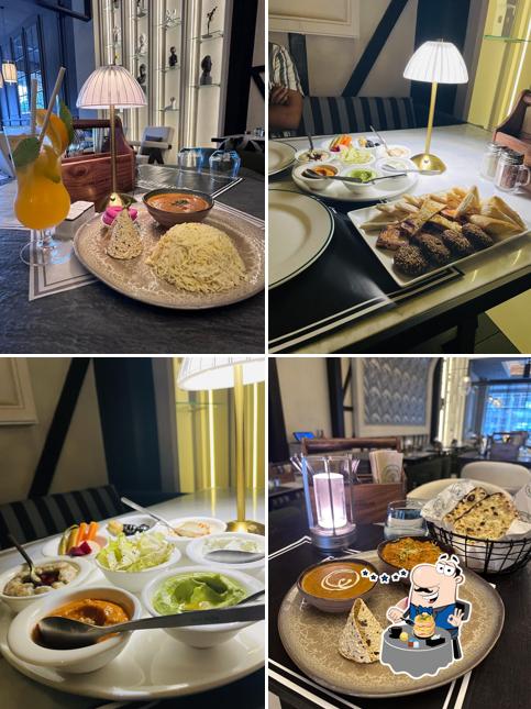 Meals at The Establishment - Clubhouse & Kitchen