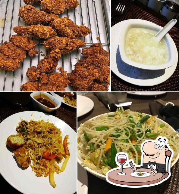 Food at Ruchi's Bageecha Hotel