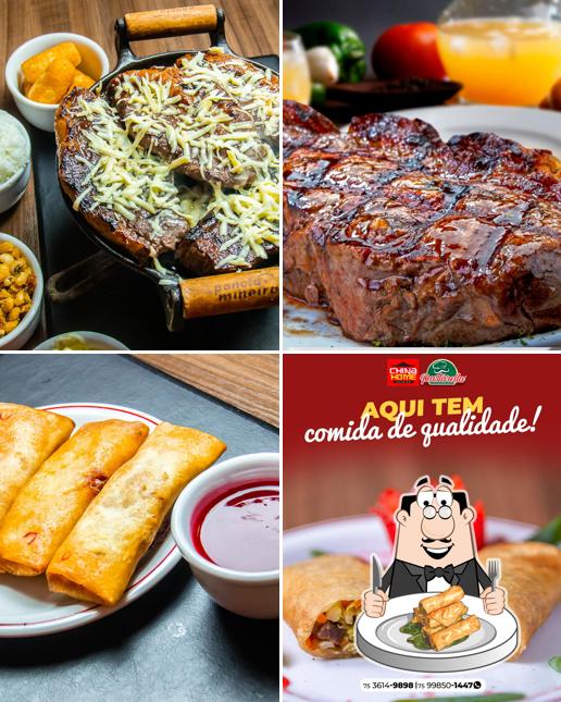 Rolinho primavera em China Home & Nova Brasa - Restaurante Chinês e Carnes especiais