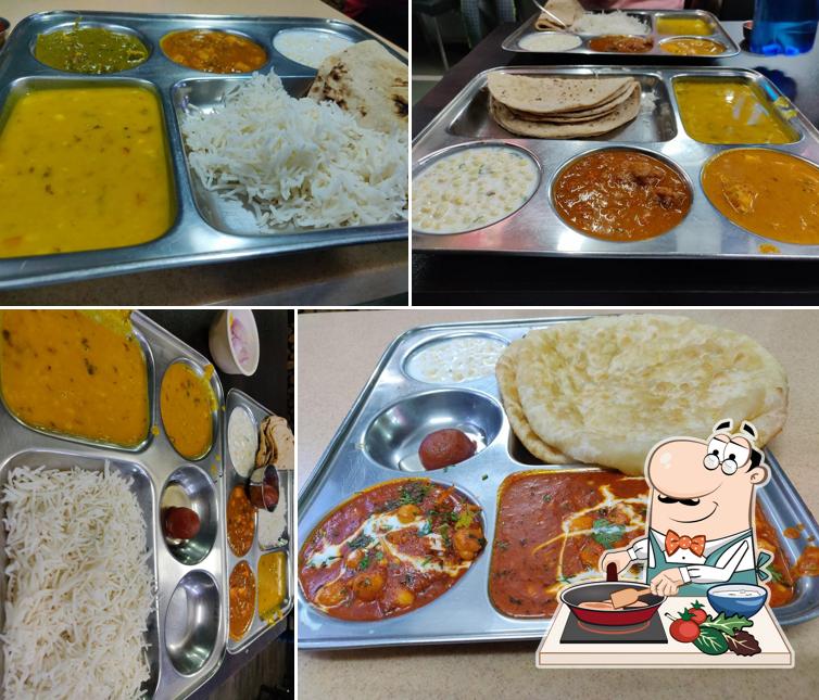Chicken curry at Punjab Express