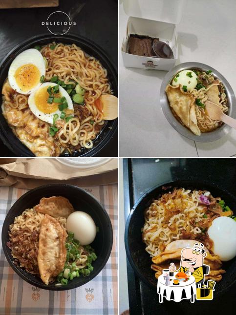 Food at Ichimonji Ramen & Bowls