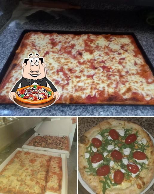 Prenditi una pizza a Pizza Kebab NUOVA SHARM di Mimmo ( Piscina )