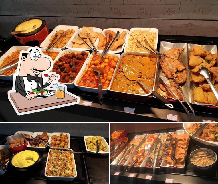 Comida em Restaurante Papo Cheio