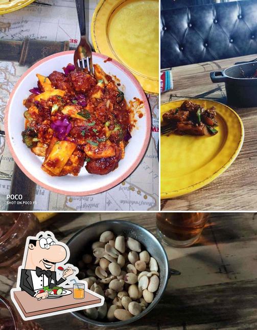 Food at Agent Jack's Bar