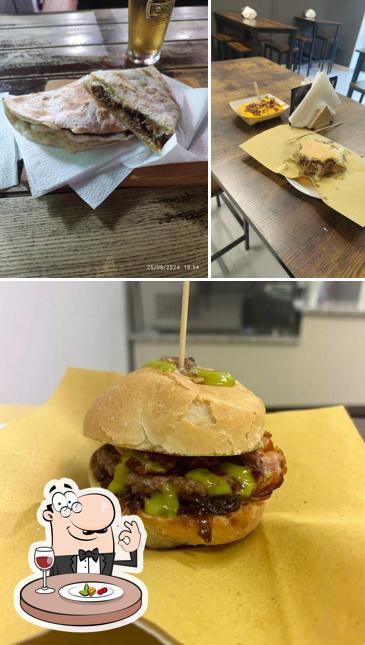 Cibo al NON LO SO paninoteca friggitoria