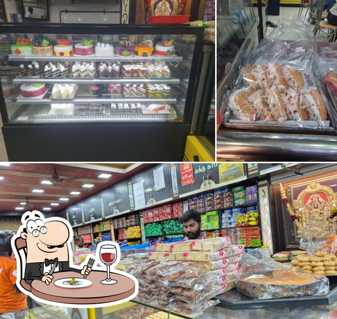 Meals at Sri Ayyanar Vilas Nellai Lala Sweets-Nochipalayam