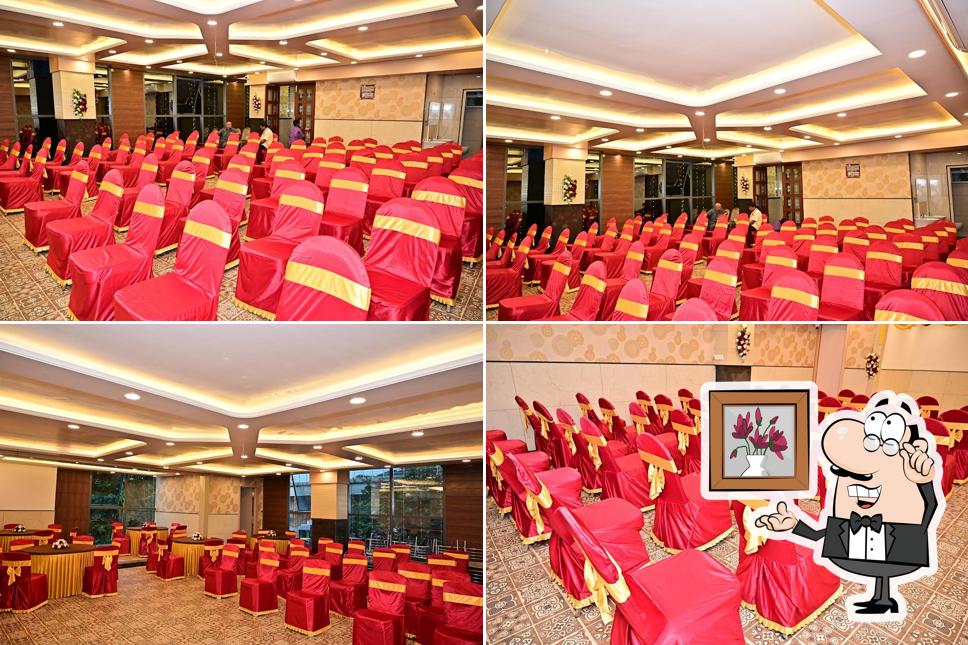 The interior of South Delicacy Veg