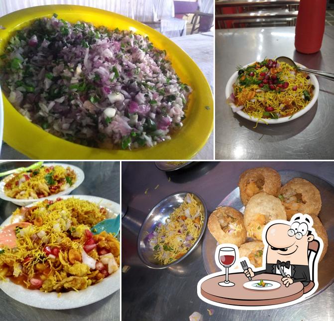 Suvarn Bhel & Pavbhaji