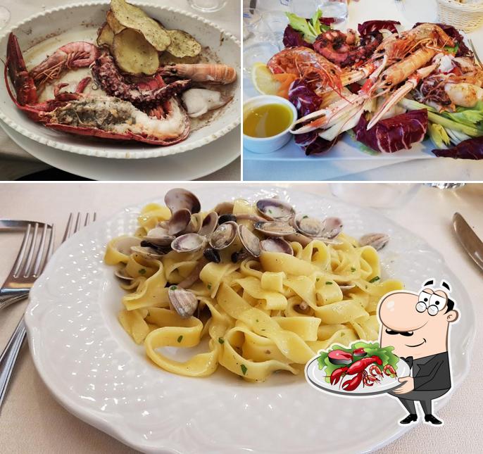 Prova tra i molti prodotti di cucina di mare proposti a Osteria Livornese