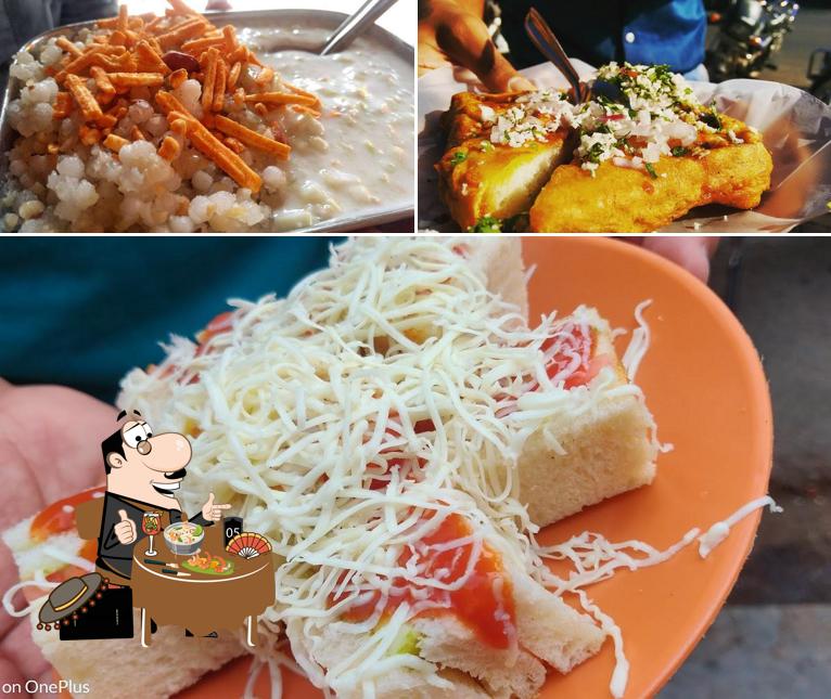 Meals at Bipin Snacks