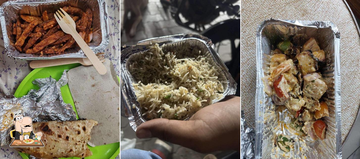 Food at Bhukkad At Nukkad Tandoori Cafe