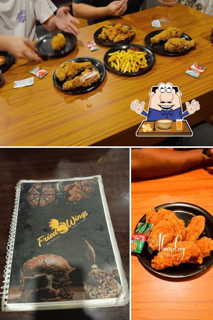 Food at FRIED WINGS
