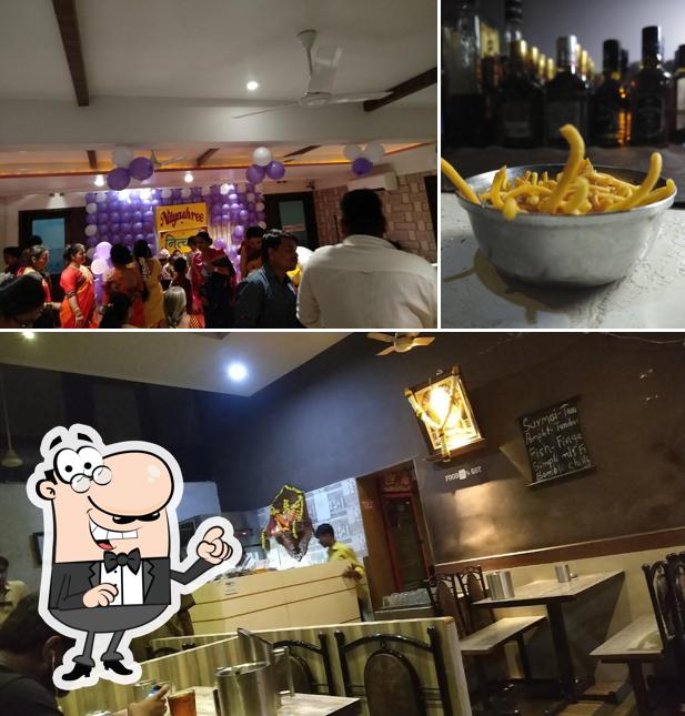 Gurudev Family Restaurant & Bar is distinguished by interior and fries