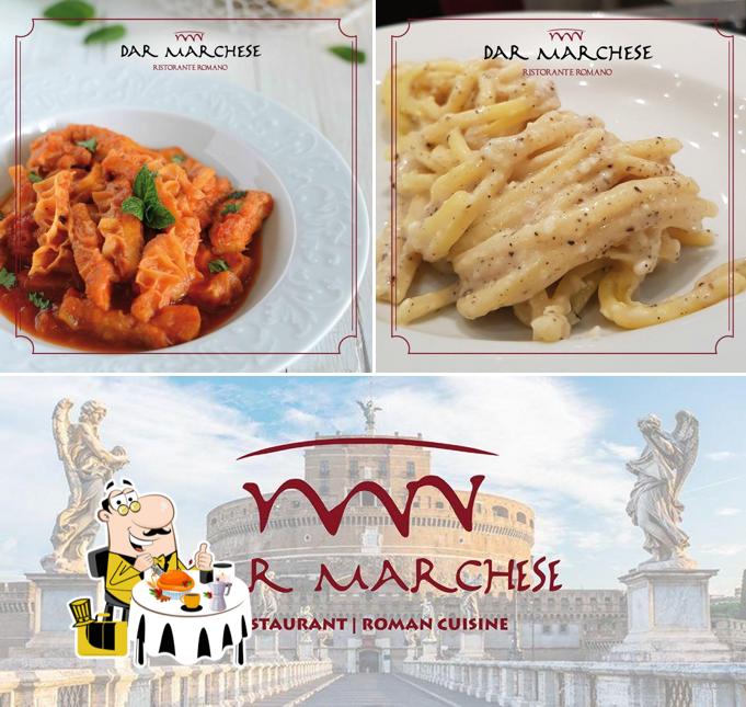 Antica Trattoria Romana si caratterizza per la cibo e interni