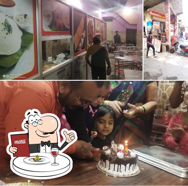 Jhannata restaurnt is distinguished by food and exterior