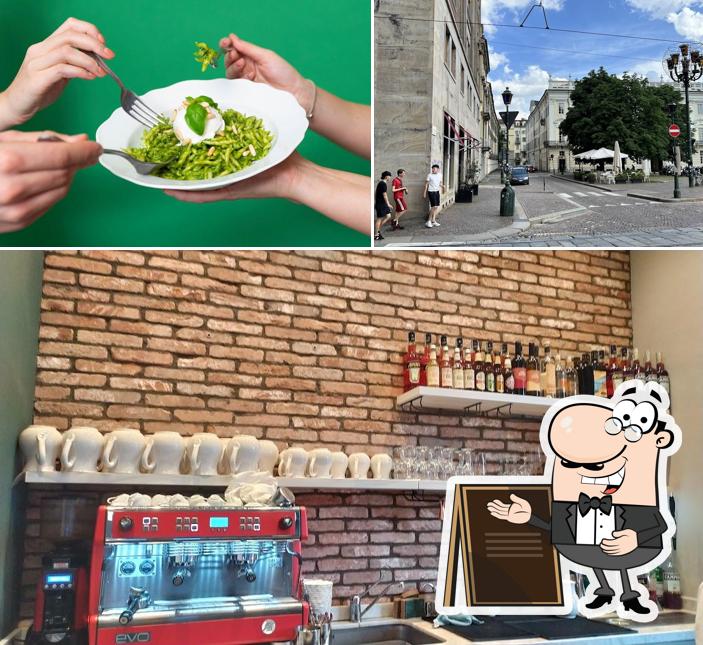 Puoi goderti l'aria fresca dal dehors di miscusi pasta fresca - Torino Carlina