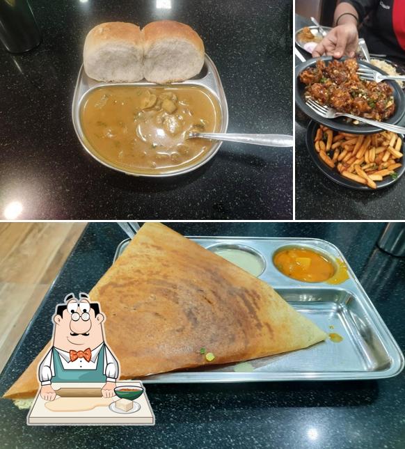 Samosa at Apsara Restaurant