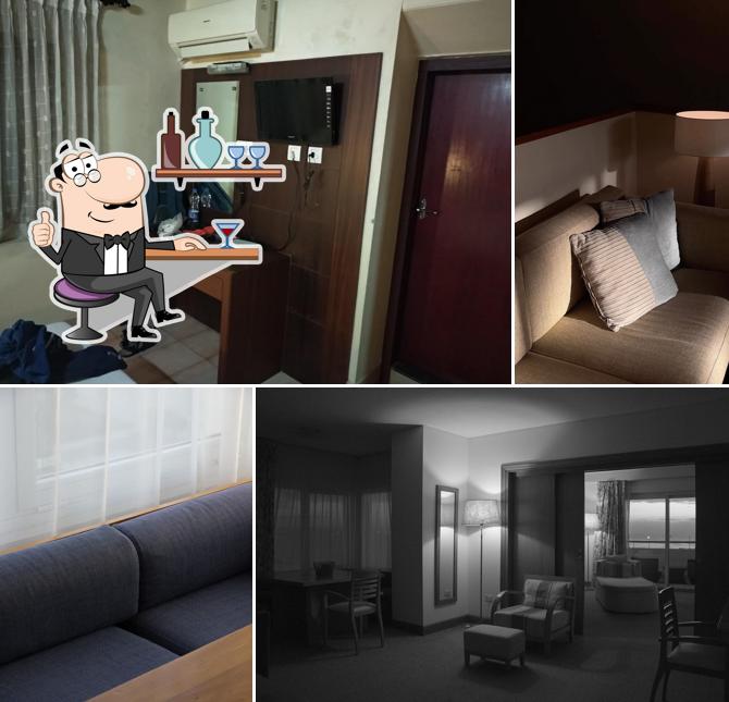 Take a seat at one of the tables at Hotel Peninsula