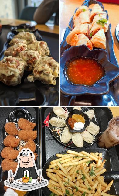 Food at Momo Magic Cafe