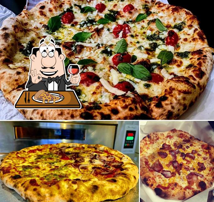 Escolha pizza no Fiore Forneria