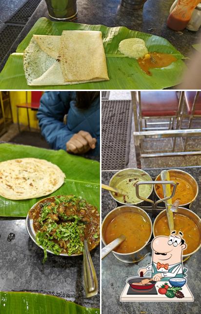 Chicken curry at SS FAST FOOD & BRIYANI HOUSE