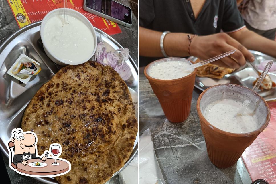 Food at Pandit ji parathe(purani dukan)