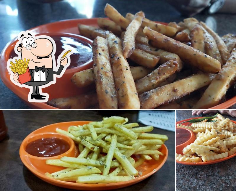 Taste chips at Vishwakarma Cafe & Restaurant