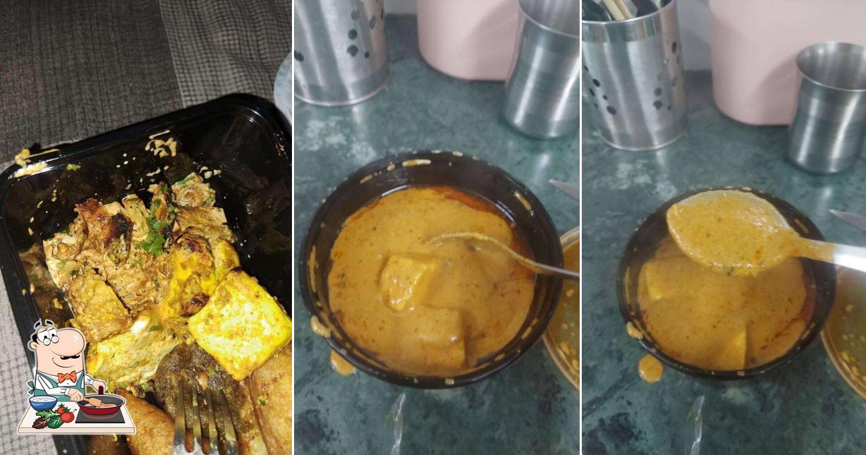 Chicken curry at Jhansi Hotel Lazeez