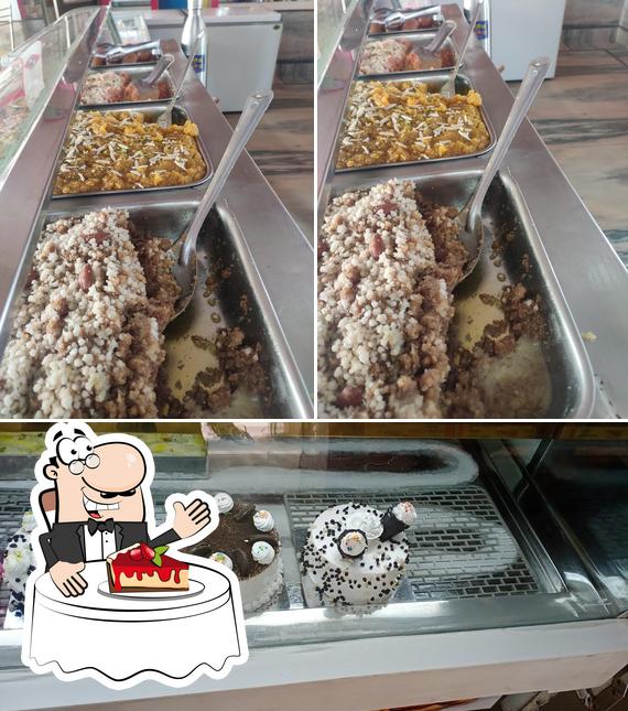 Shree Balaji Fast Foods serves a range of sweet dishes