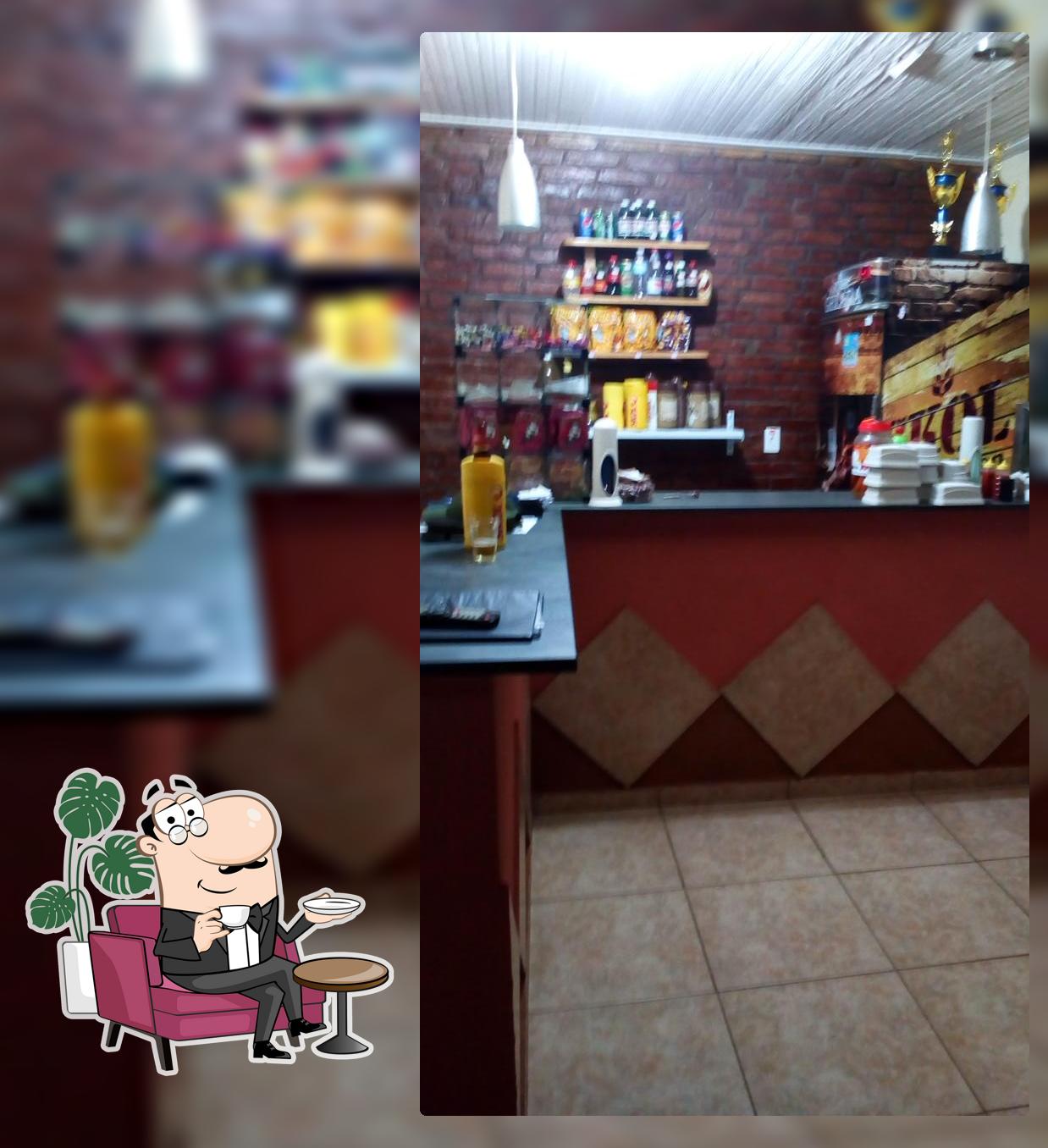 Adriano Lanches