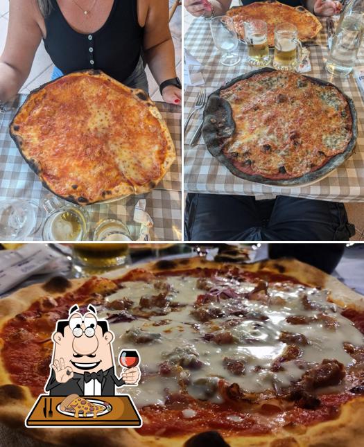 Ordina una pizza a Il Gombo