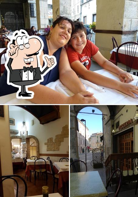 Gli interni di Pizzeria Della Loggia di Atzori Mauro & C. S.A.S