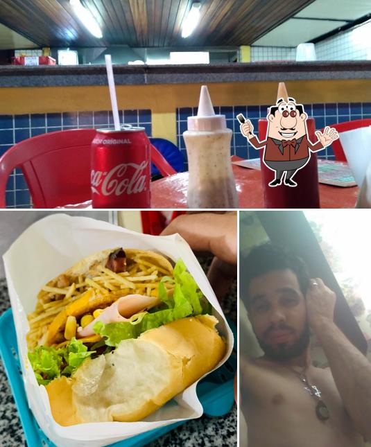 O Quiosque Para Ti Lanches se destaca pelo comida e bebida