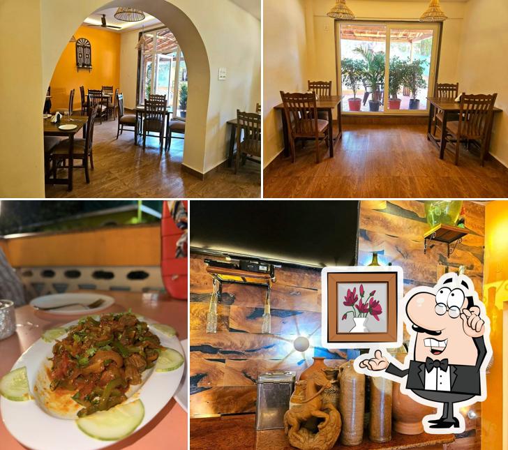 Take a seat at one of the tables at Palm Grove Cavelossim