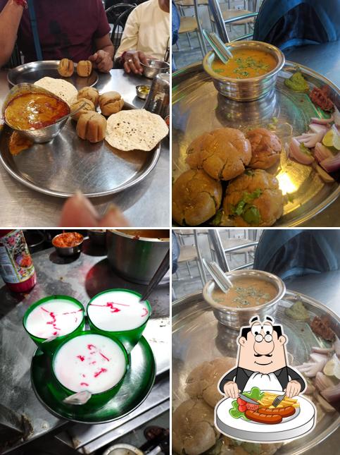 Meals at Rajasthani Bhojnalaya