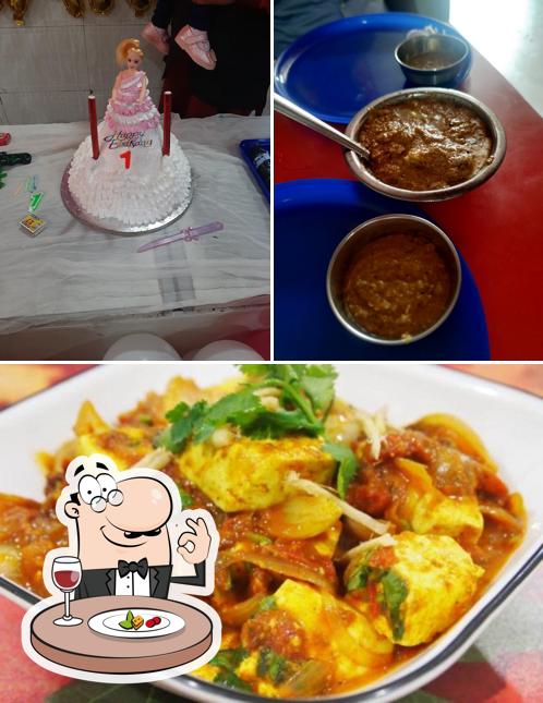 Food at Sher-e- Punjab Punjabi Dhaba rooms available