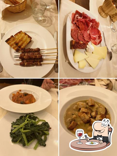 Platti al La grotta di Aligi 