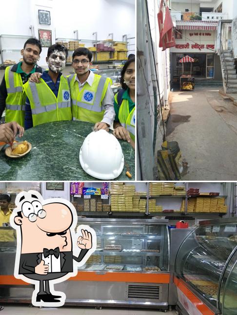 Balaji Sweets And Fast Food image